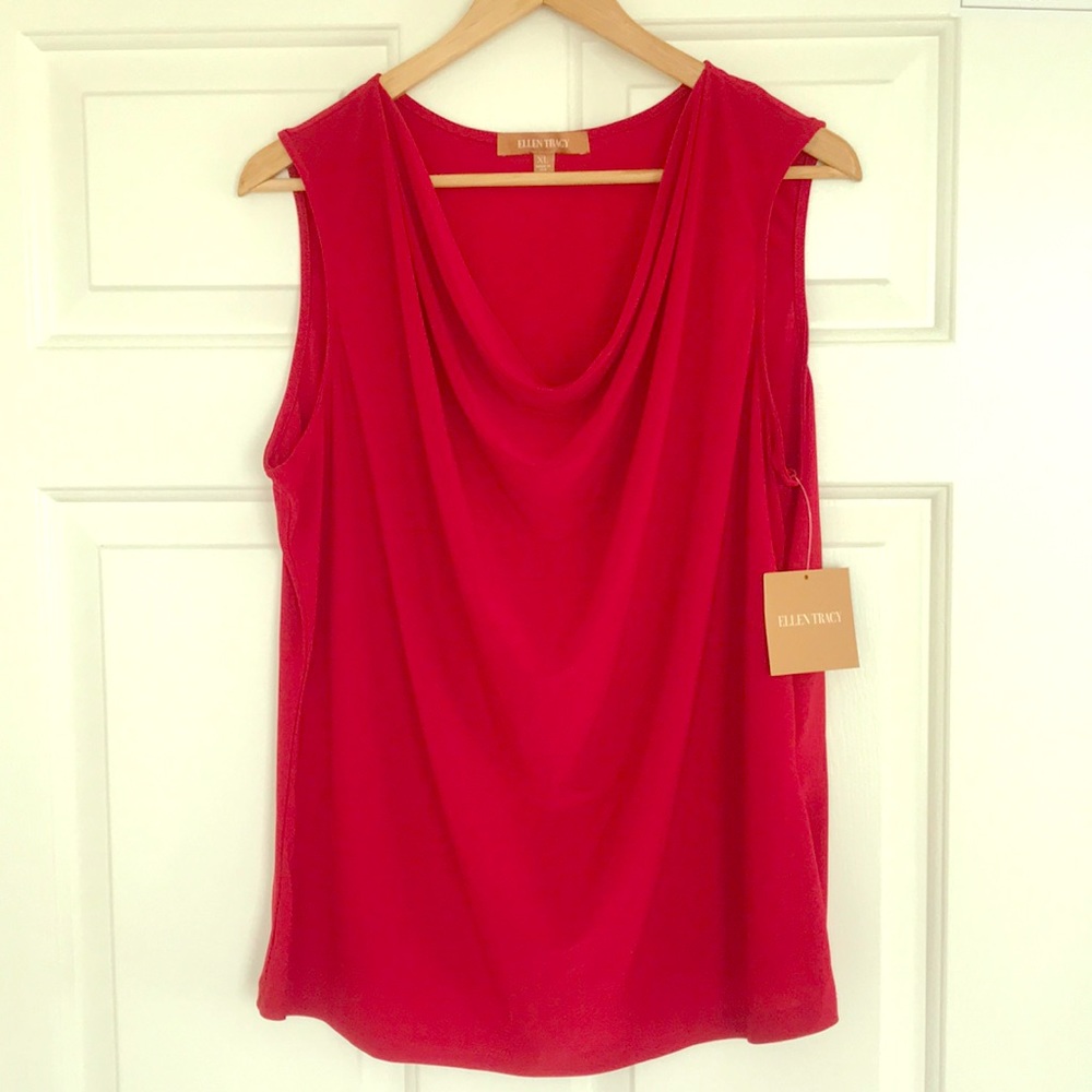 NWT perfect for Holiday Season🎄